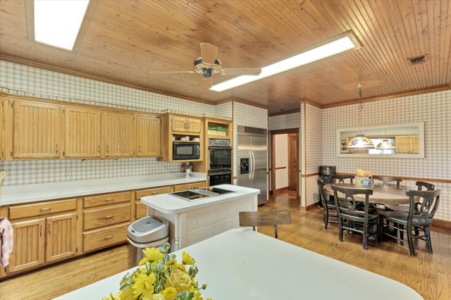2717 Clear Lake Road, Weatherford, TX 76087
