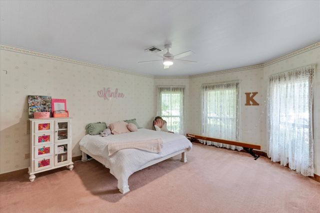 2717 Clear Lake Road, Weatherford, TX 76087