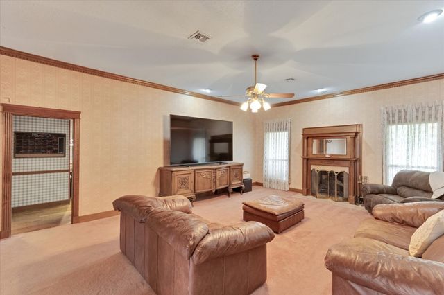 2717 Clear Lake Road, Weatherford, TX 76087