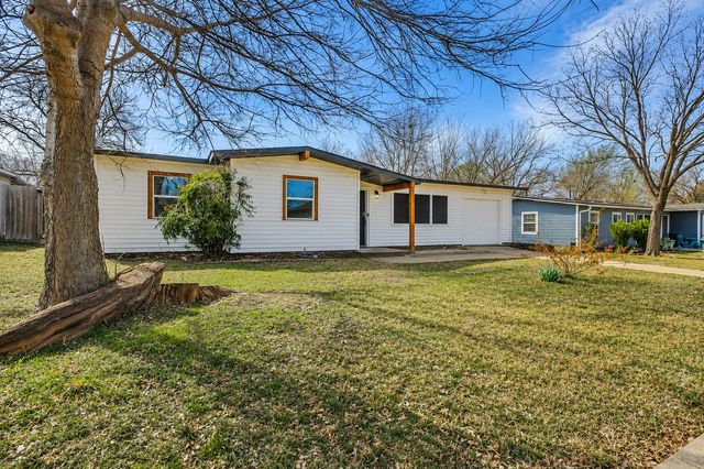 800 E Tucker Boulevard, Arlington, TX 76010