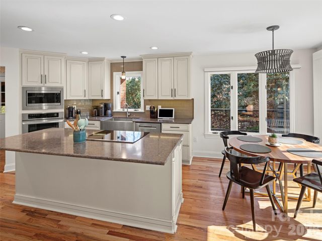 109 Galloway Drive, Asheville, NC 28803