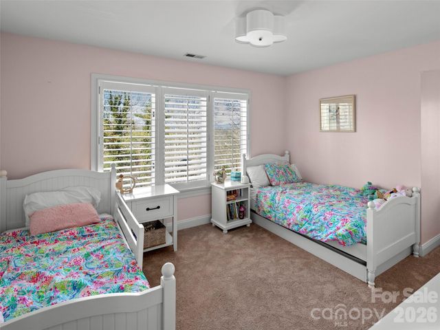 109 Galloway Drive, Asheville, NC 28803