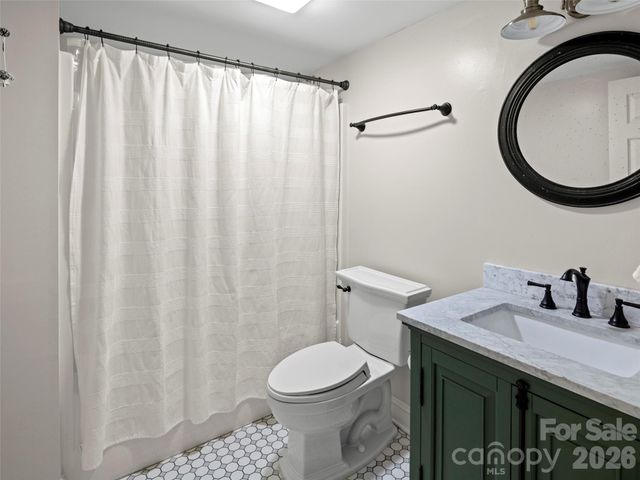 109 Galloway Drive, Asheville, NC 28803