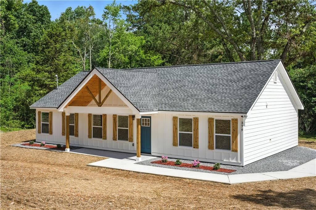 376 Wayside Lane, Dallas, GA 30132