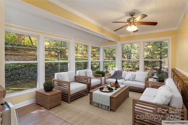 871 Indian Hill Road, Hendersonville, NC 28791