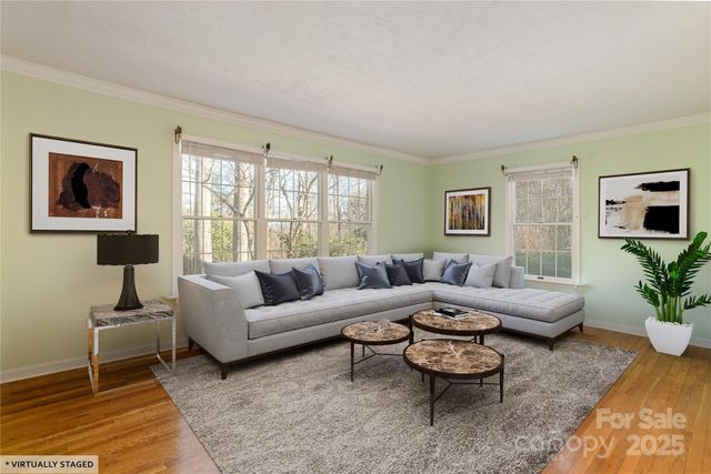 871 Indian Hill Road, Hendersonville, NC 28791