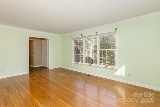 871 Indian Hill Road, Hendersonville, NC 28791