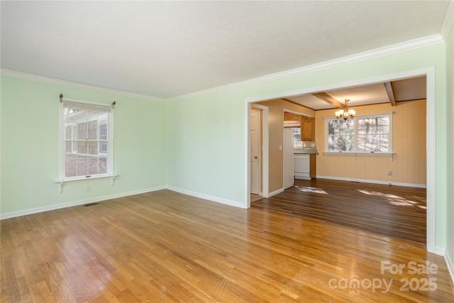 871 Indian Hill Road, Hendersonville, NC 28791