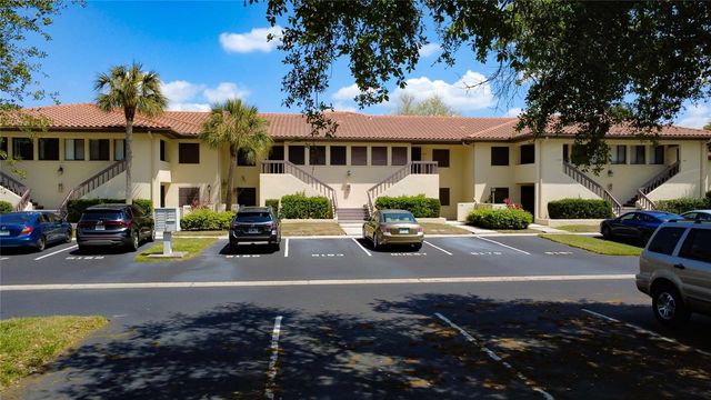 5191 LAKE VILLAGE DRIVE 2, Sarasota, FL 34235