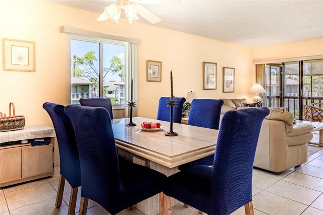 5191 LAKE VILLAGE DRIVE 2, Sarasota, FL 34235