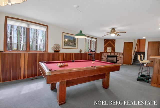 536 Tournament Circle 9, Norton Shores City, MI 49444