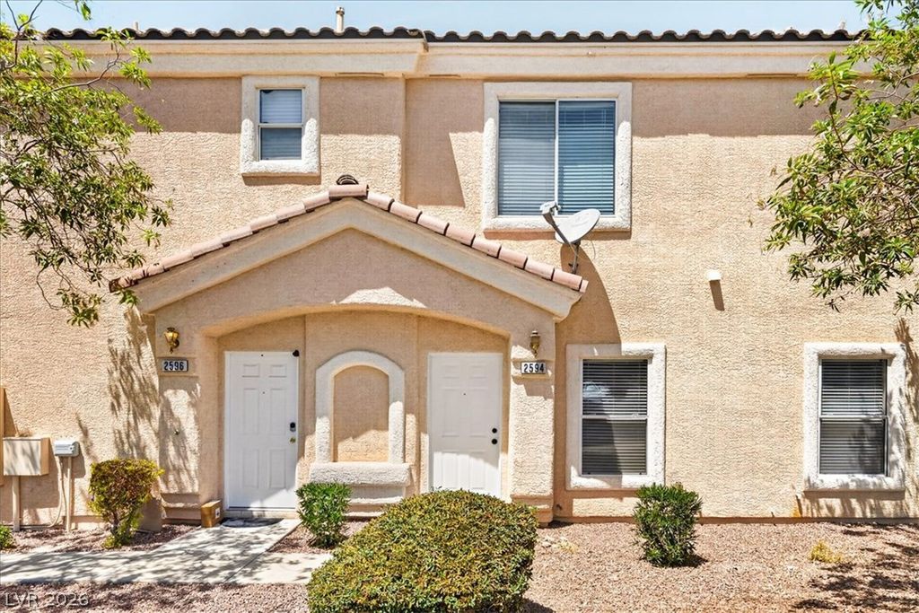 2594 Lazy Saddle Drive, Henderson, NV 89002 — photo 4