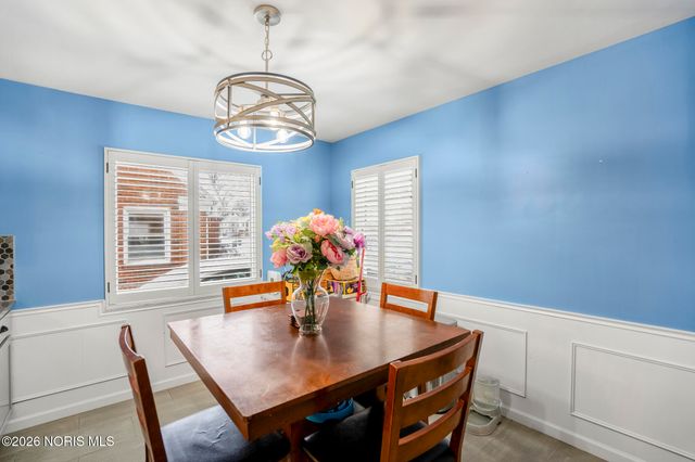 3906 Garrison Road, Toledo, OH 43613