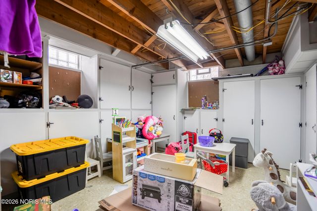 3906 Garrison Road, Toledo, OH 43613