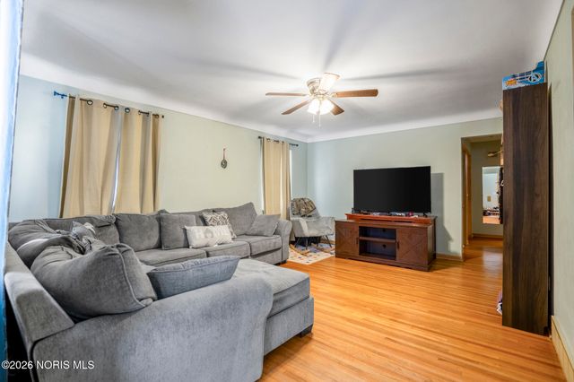 3906 Garrison Road, Toledo, OH 43613