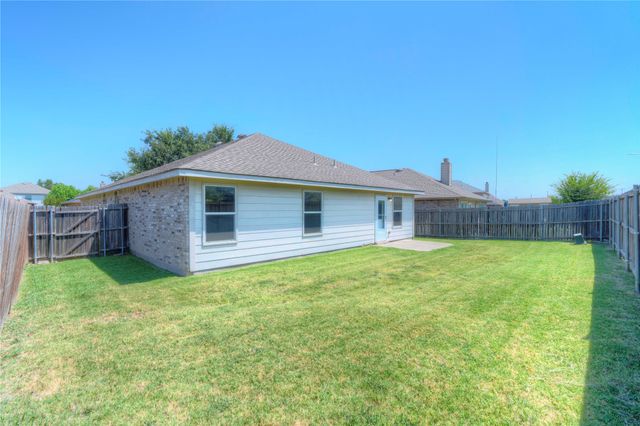 12616 Lost Prairie Drive, Fort Worth, TX 76244