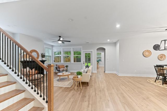 519 Coaxum Road, Mount Pleasant, SC 29464