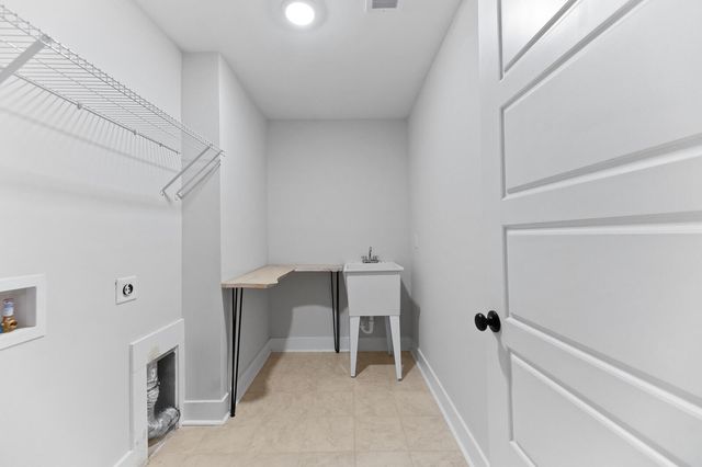 519 Coaxum Road, Mount Pleasant, SC 29464