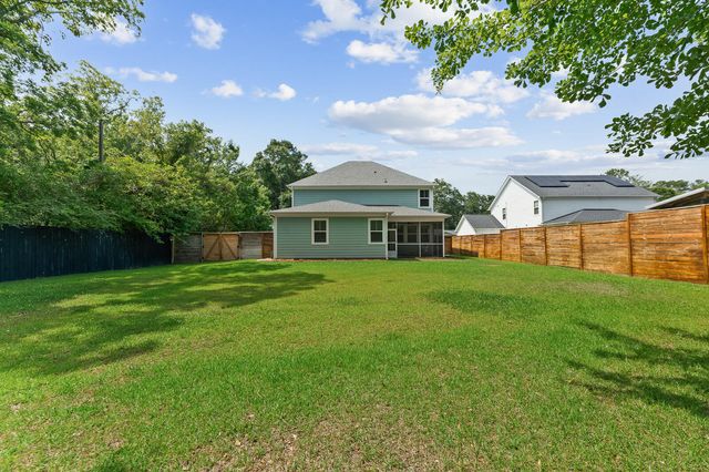 519 Coaxum Road, Mount Pleasant, SC 29464