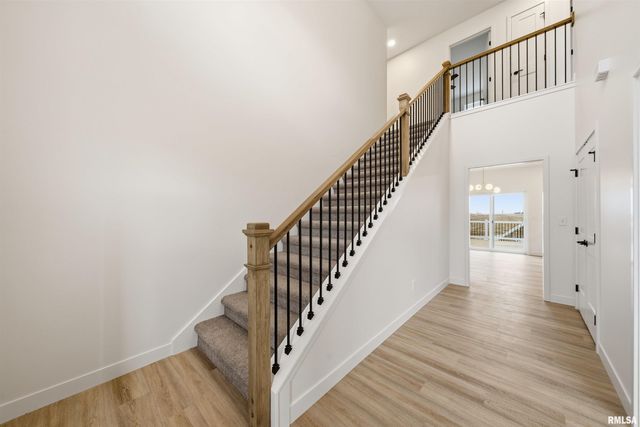 1617 RUSTIC OAK Drive, Washington, IL 61571