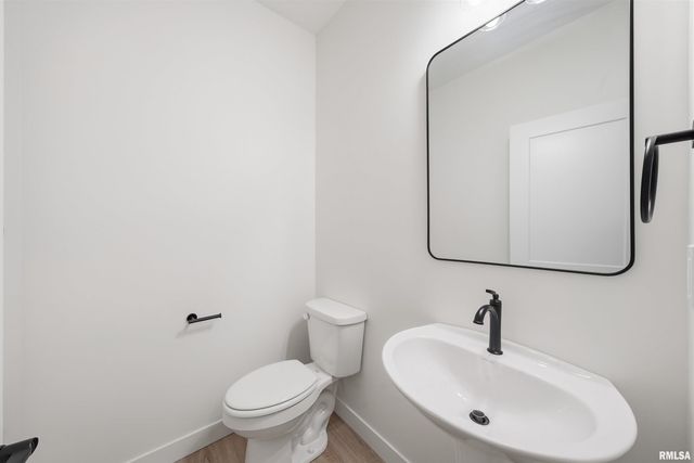 1617 RUSTIC OAK Drive, Washington, IL 61571