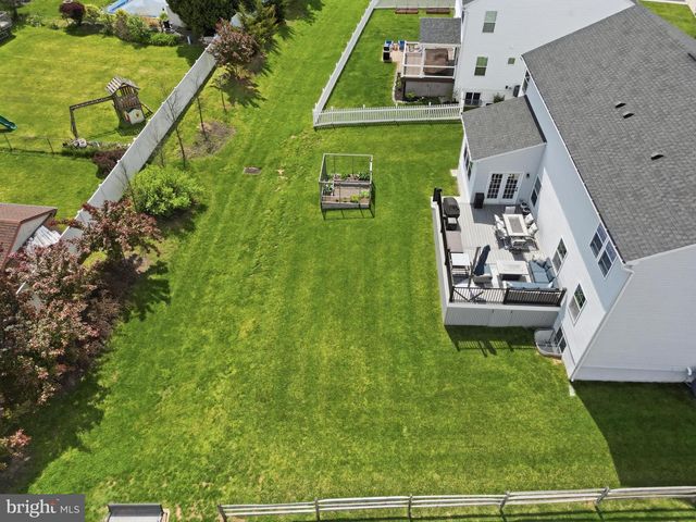 1054 DOMINO LN, Warminster, PA 18974