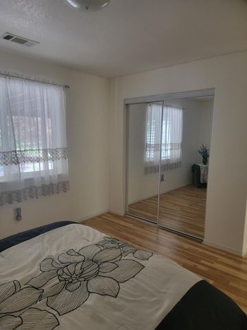 335 Cornett Lane, Cave Junction, OR 97523
