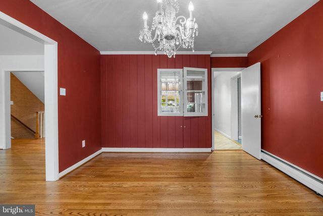 1302 WOODSHOLE RD, Baltimore, MD 21286