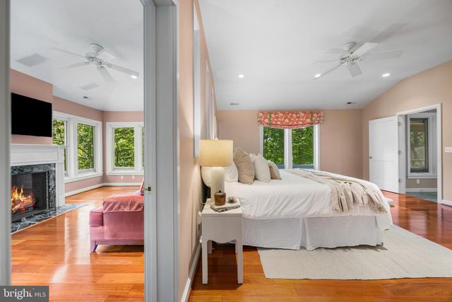 1302 WOODSHOLE RD, Baltimore, MD 21286