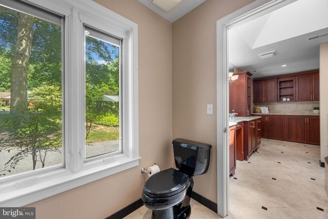 1302 WOODSHOLE RD, Baltimore, MD 21286