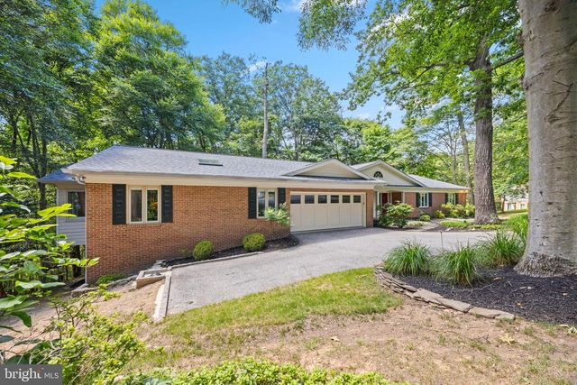 1302 WOODSHOLE RD, Baltimore, MD 21286