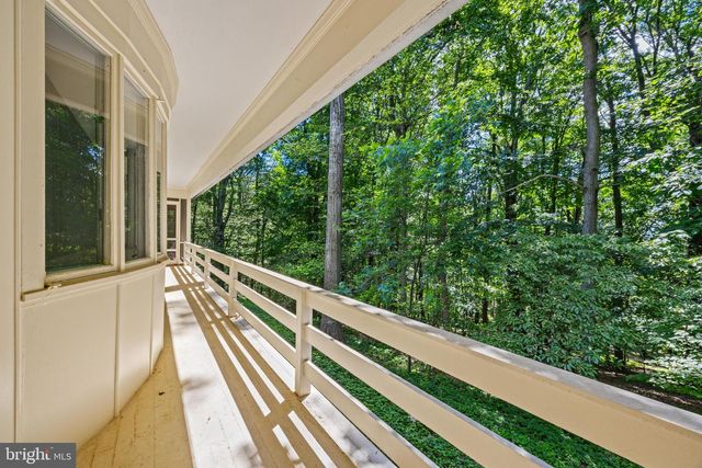 1302 WOODSHOLE RD, Baltimore, MD 21286