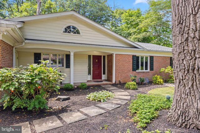 1302 WOODSHOLE RD, Baltimore, MD 21286