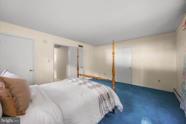 1302 WOODSHOLE RD, Baltimore, MD 21286