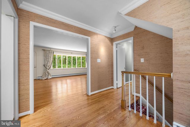 1302 WOODSHOLE RD, Baltimore, MD 21286