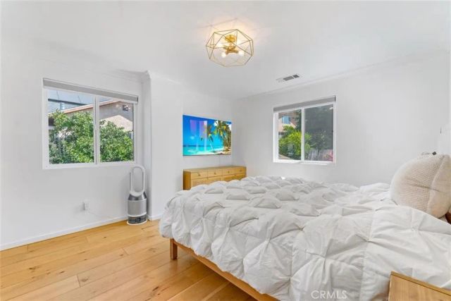 411 Ulysses, Los Angeles, CA 90065
