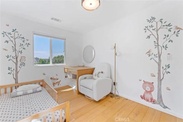 411 Ulysses, Los Angeles, CA 90065