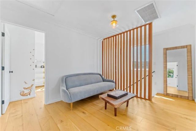 411 Ulysses, Los Angeles, CA 90065