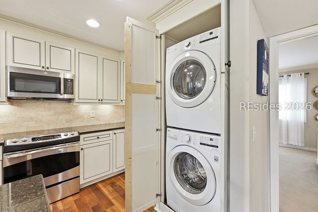 59 Carnoustie Rd Apt 284, Hilton Head Island, SC 29928