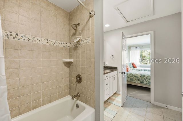 59 Carnoustie Rd Apt 284, Hilton Head Island, SC 29928