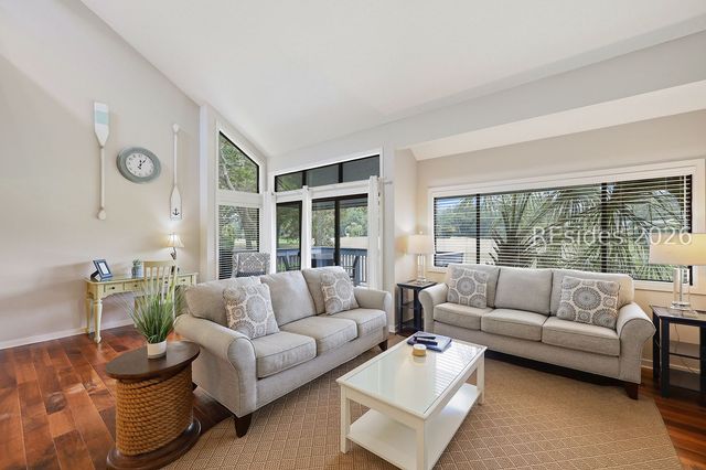 59 Carnoustie Rd Apt 284, Hilton Head Island, SC 29928