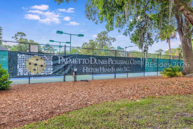 59 Carnoustie Rd Apt 284, Hilton Head Island, SC 29928