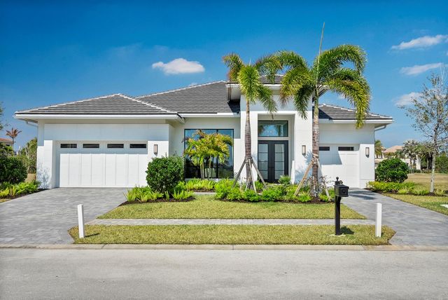 170 SE Rio Angelica, Port St. Lucie, FL 34984