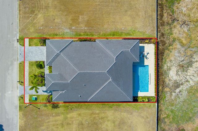 170 SE Rio Angelica, Port St. Lucie, FL 34984
