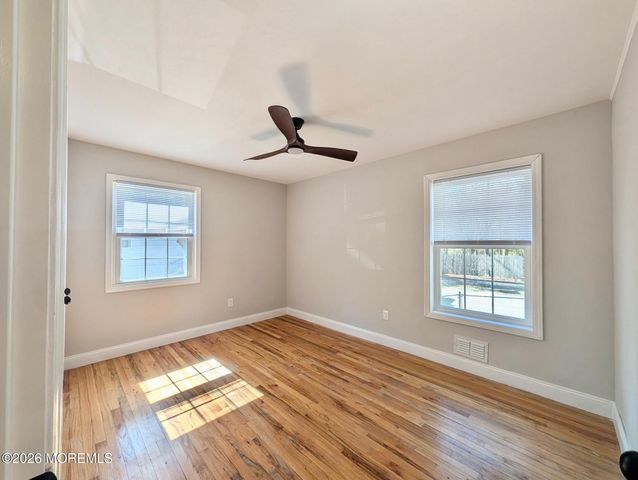 73 S Shore Drive, Toms River, NJ 08753