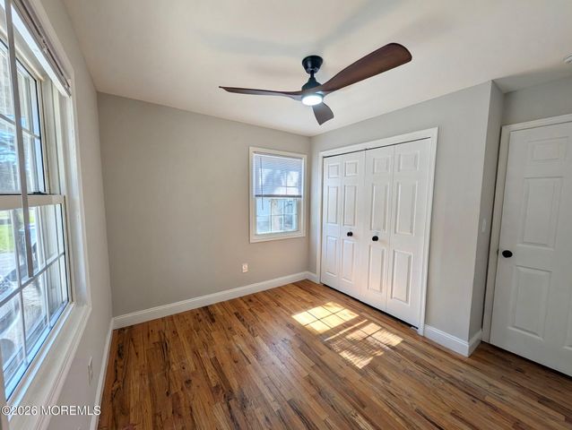 73 S Shore Drive, Toms River, NJ 08753