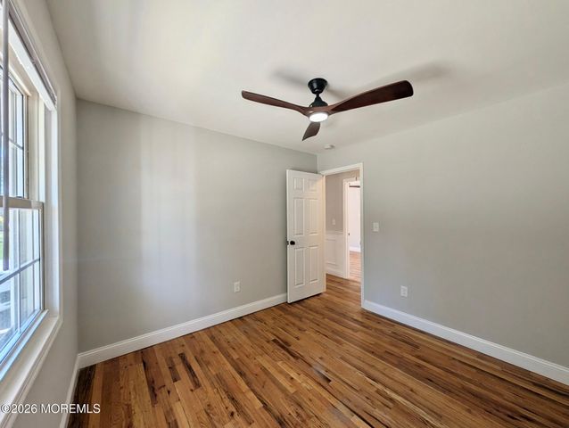 73 S Shore Drive, Toms River, NJ 08753