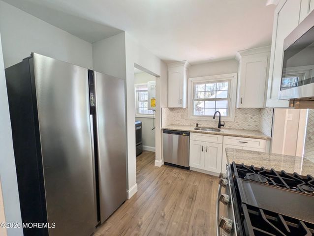 73 S Shore Drive, Toms River, NJ 08753