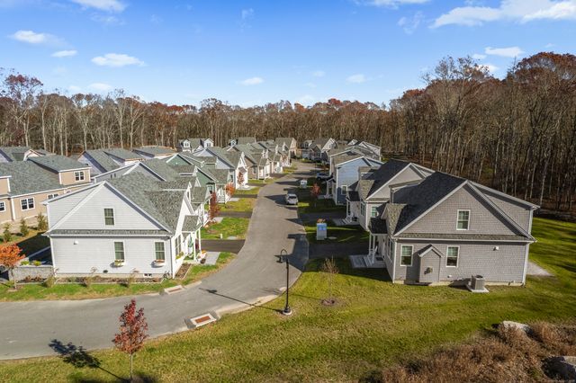 26 Ivy Hill Road 26, Waterford, CT 06385