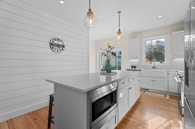 26 Ivy Hill Road 26, Waterford, CT 06385